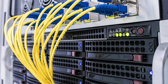 Schnell reparierte defekte IT-Hardware durch qualifizierte Techniker in Unternehmensumfeld